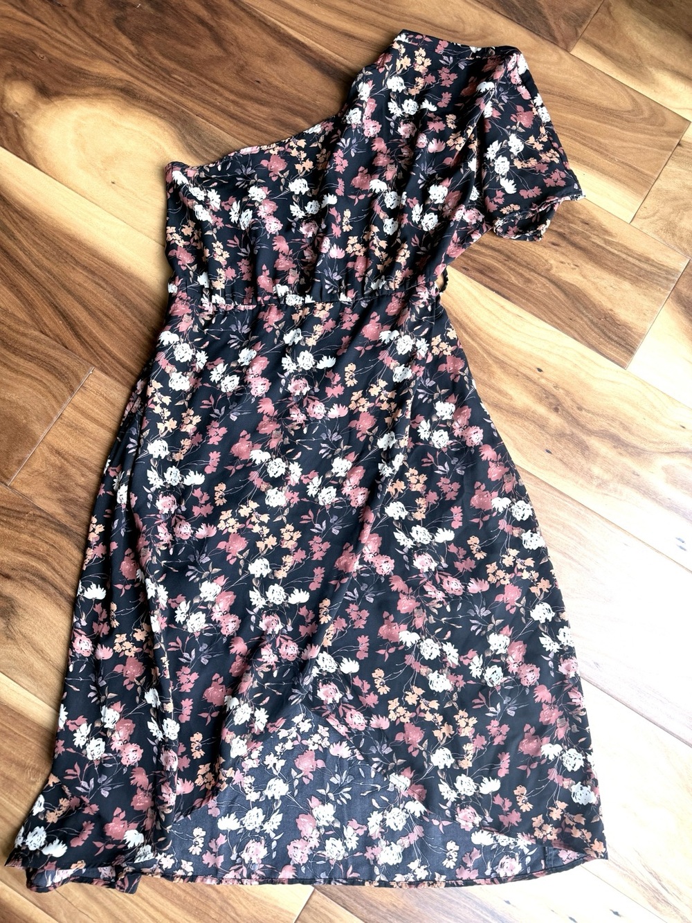 Gilli One-Shoulder Floral Midi Dress in Black with Pink & Cream